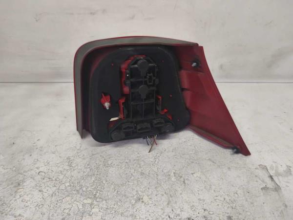 FEU ARRIERE GAUCHE VW - Vue 2